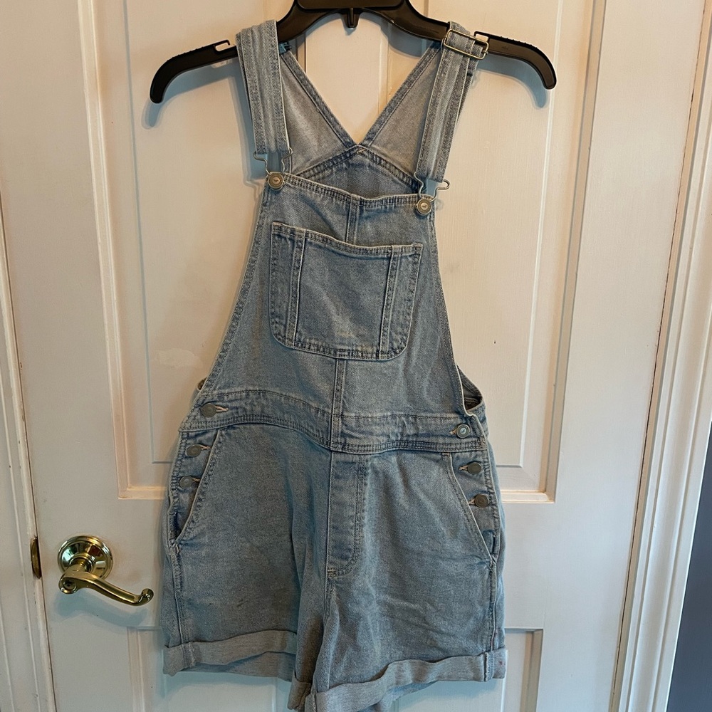 Hollister shirt overalls. Size small.
